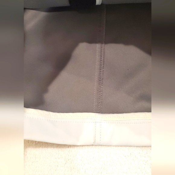 SPYDER - size 6-SKI JACKET - prestige condition - Picture 7 of 9